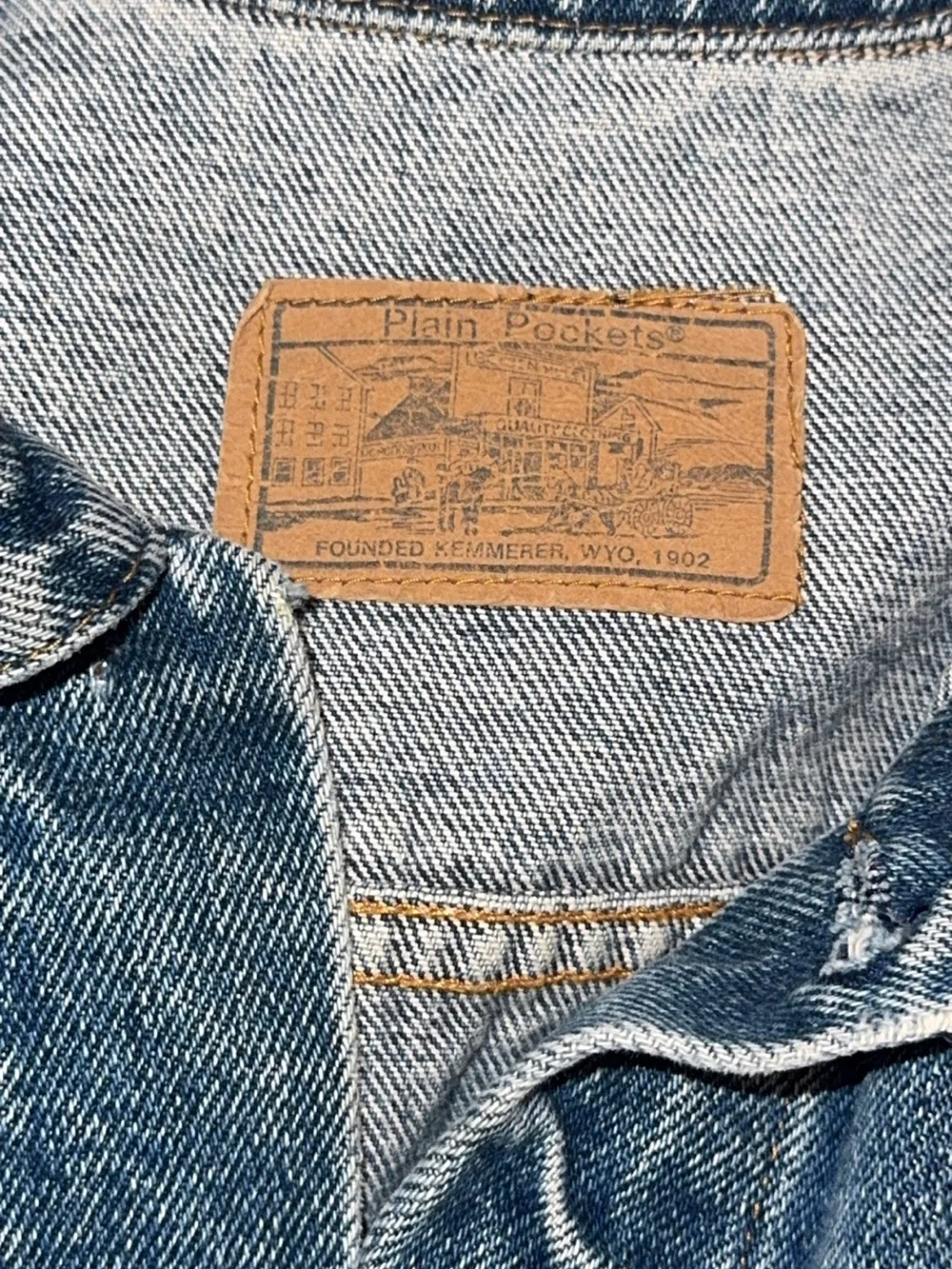 Vintage 1980s/1990s-era “Plain pockets” Classic Denim Jacket - Blue